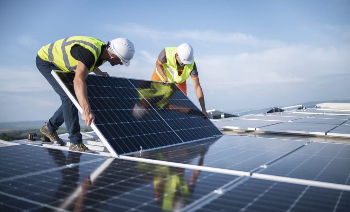 Daly solar Workers